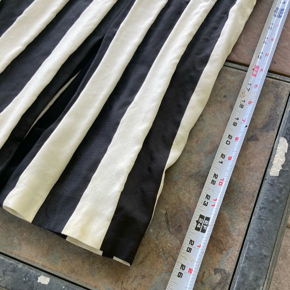 Kendall & Kylie Black and White Pencil Midi Skirt - Picture 5 of 6